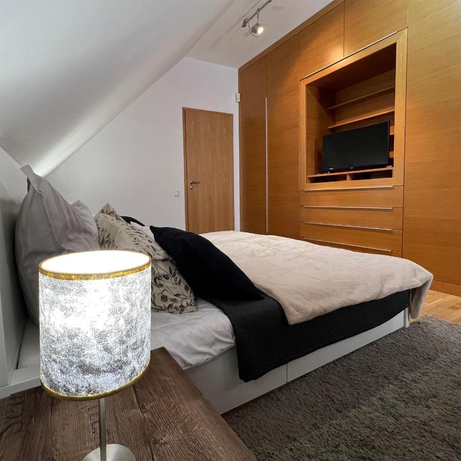 Artemisia Luxury Penthouse Apartment